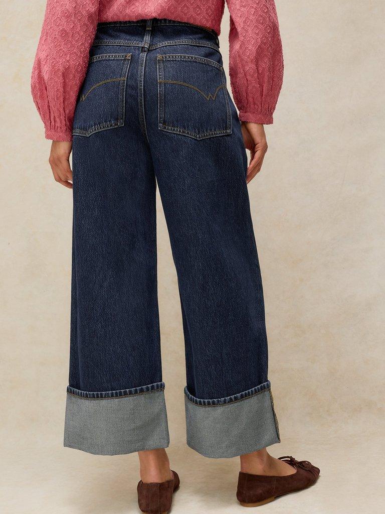 BAILEY STRAIGHT TURN UP JEANS in DK DENIM - MODEL BACK