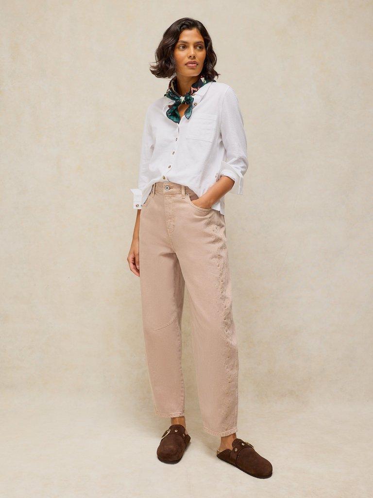 AUBREY EMBROIDERED BARREL JEAN in LGT NAT - LIFESTYLE