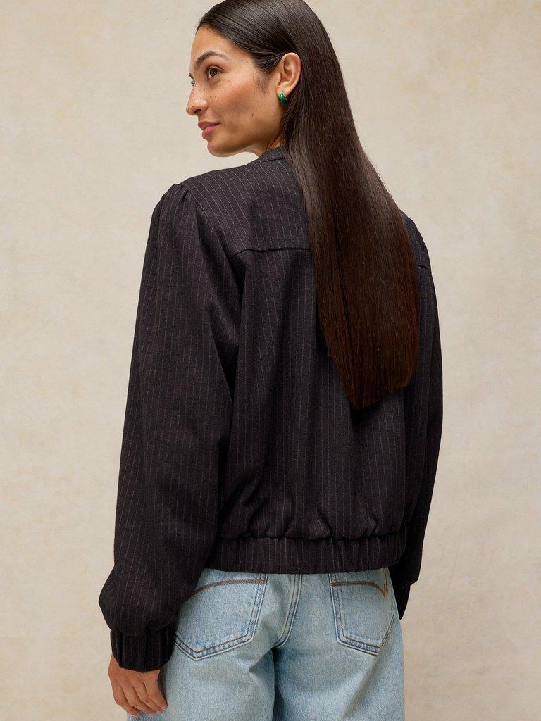 BONNIE BOMBER JACKET in NAVY MULTI - MODEL BACK