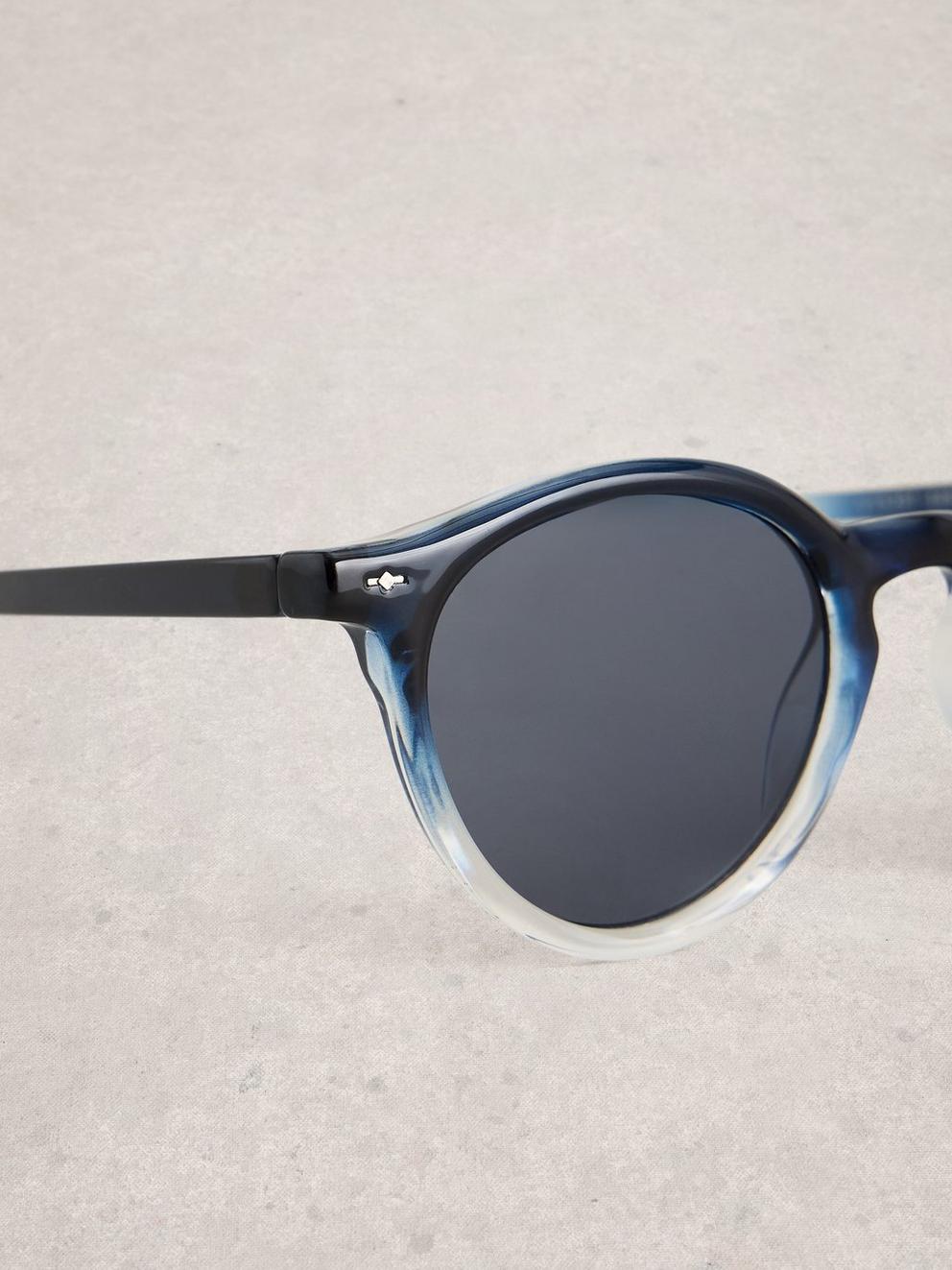 Preppy Light Round Sunglasses in BLUE MLT - FLAT DETAIL