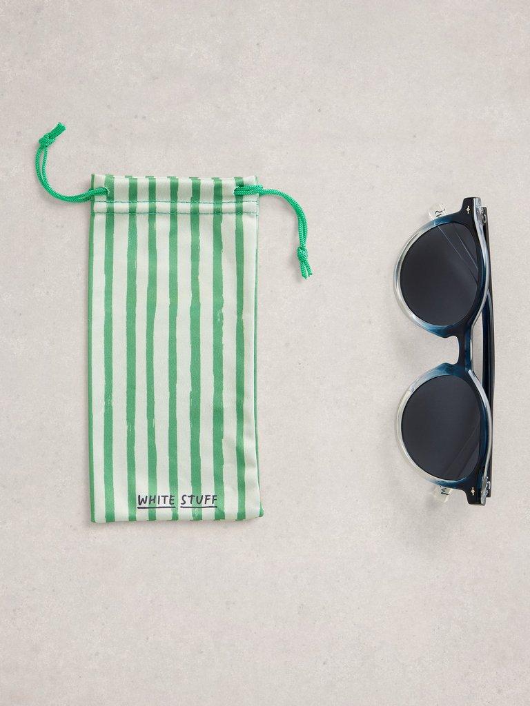 Preppy Light Round Sunglasses in BLUE MLT - FLAT FRONT