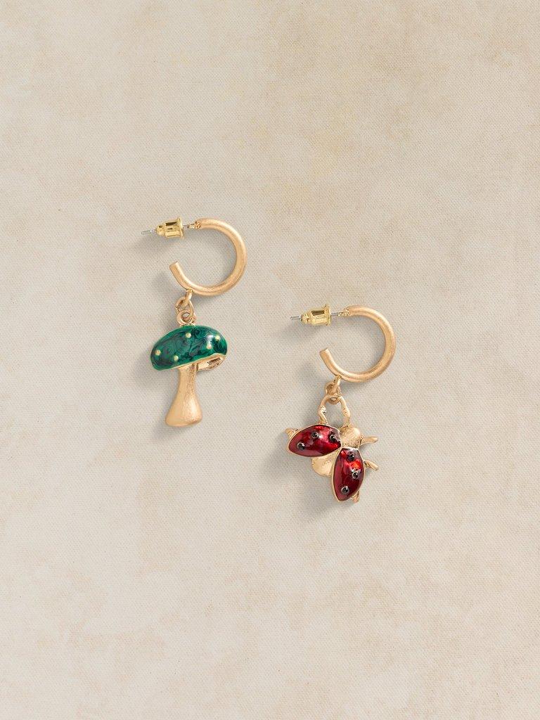 WOODLAND MISMATCH EARRINGS in GLD TN MET - FLAT FRONT