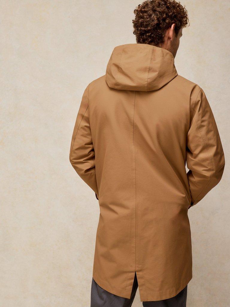 WILTON WATERPROOF PARKA in DK NAT - MODEL BACK