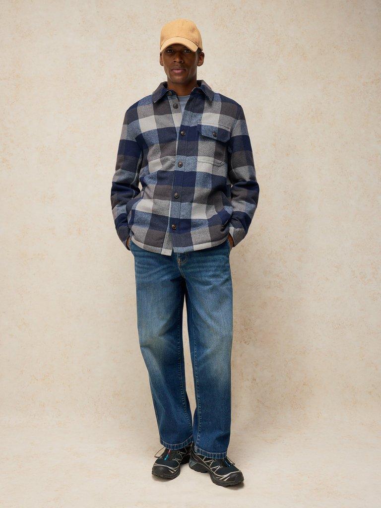 HETTON CHECK BORG LINED JACKET in GREEN MLT - MODEL FRONT