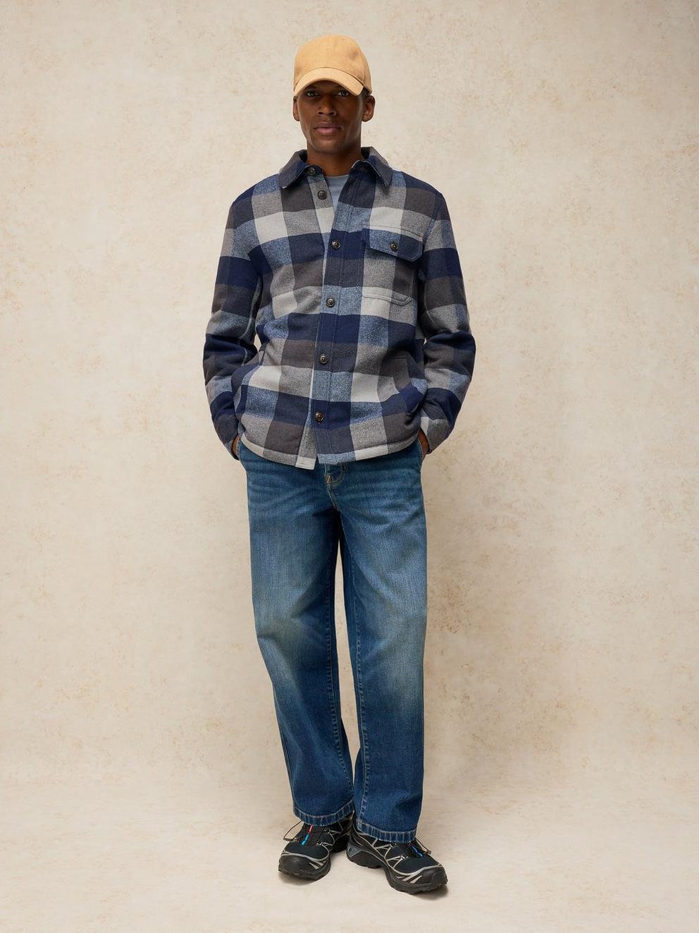 HETTON CHECK BORG LINED JACKET in GREEN MLT - MODEL FRONT