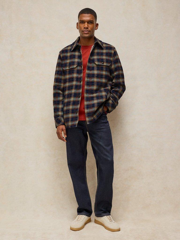 HETTON CHECK BORG LINED JACKET in NAVY MULTI - MODEL FRONT