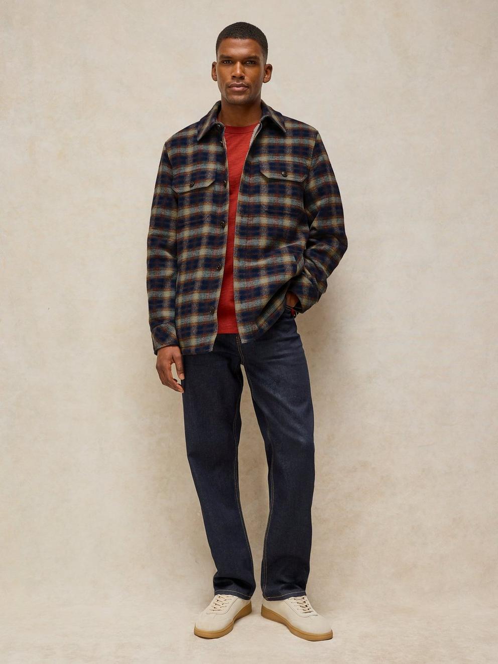HETTON CHECK BORG LINED JACKET in NAVY MULTI - MODEL FRONT