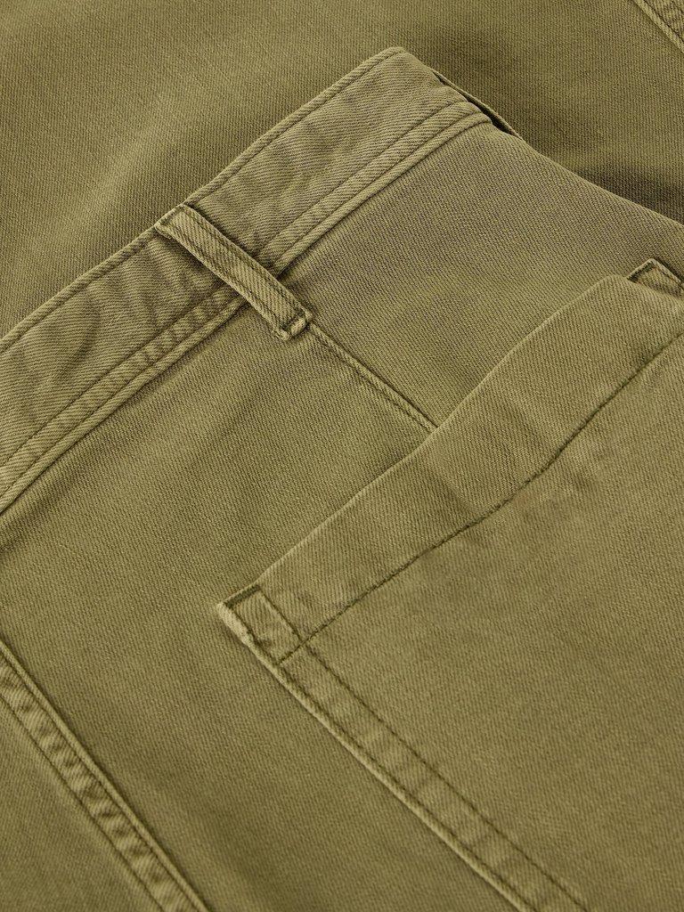 WALKER GARMENT DYE WIDE JEAN in KHAKI GRN - FLAT DETAIL