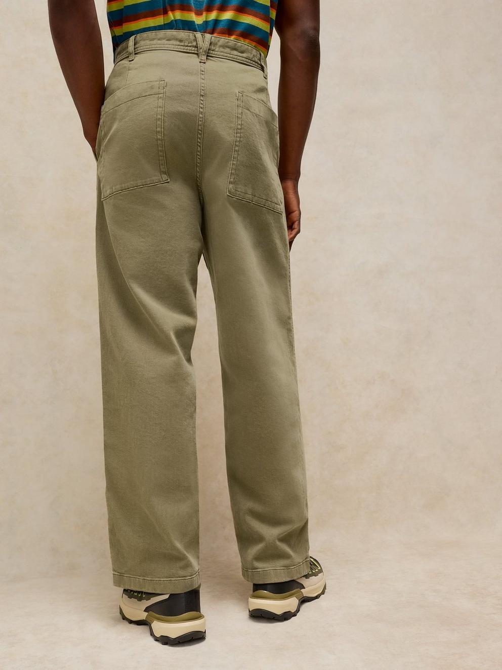 WALKER GARMENT DYE WIDE JEAN in KHAKI GRN - MODEL BACK
