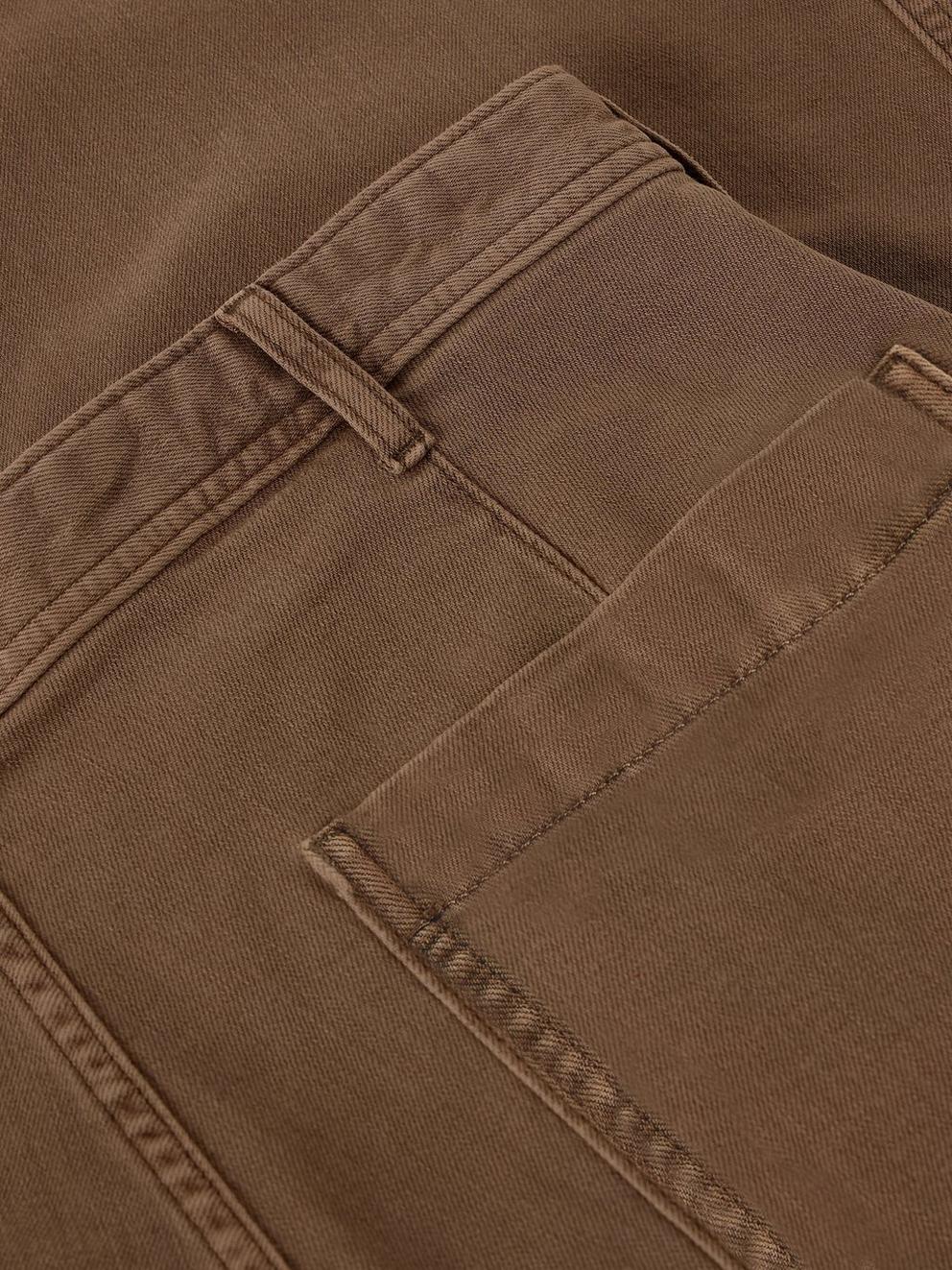 WALKER GARMENT DYE WIDE JEAN in MID BROWN - FLAT DETAIL