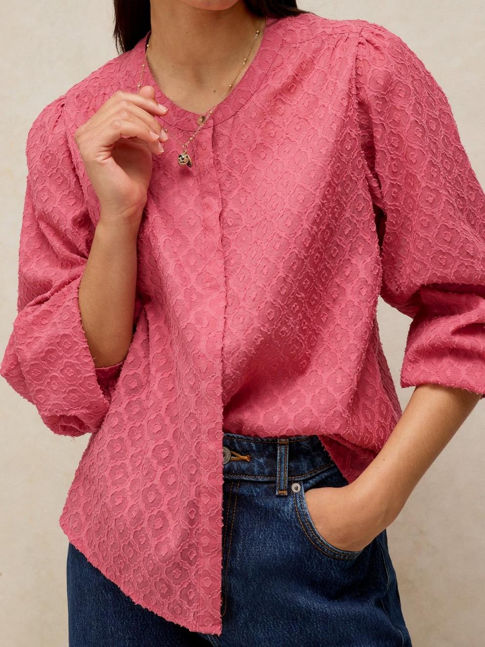LANA JACQUARD TOP in MID PINK - MODEL DETAIL