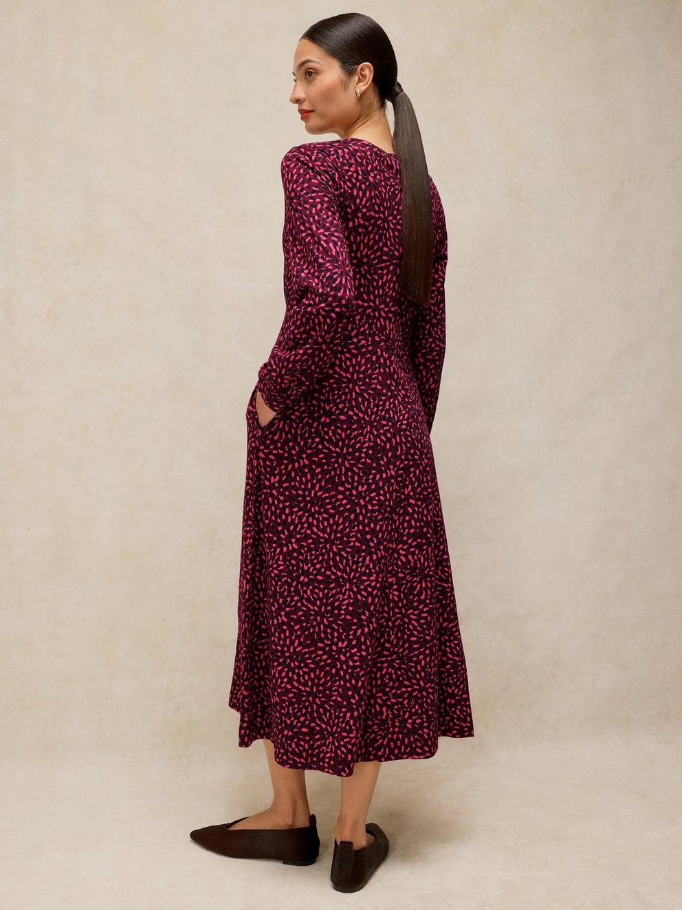 MEGAN JERSEY DRESS in PINK MLT - MODEL BACK