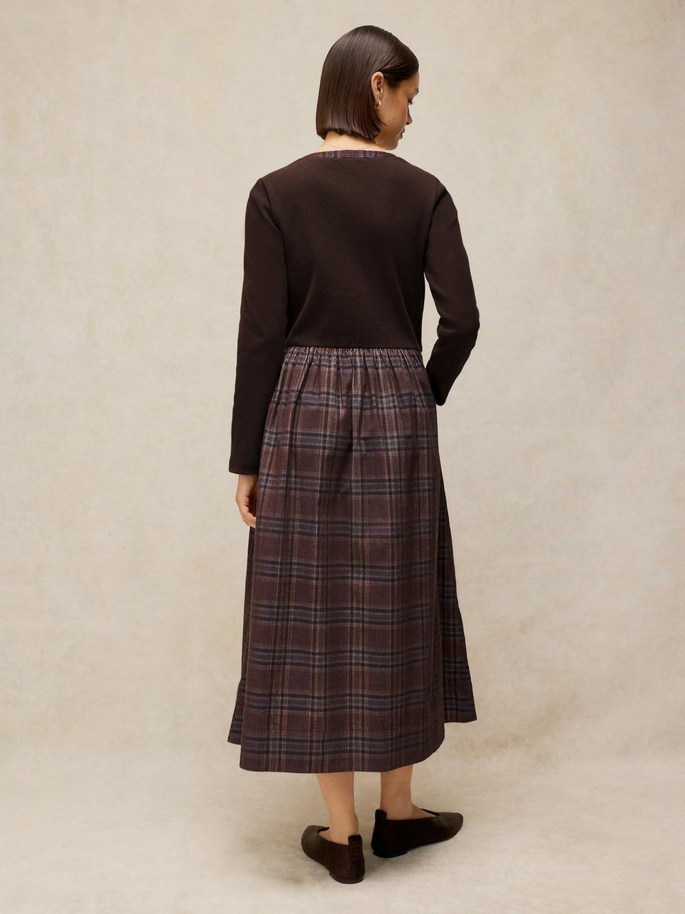 DAKOTA JERSEY MIX DRESS in BROWN MLT - MODEL BACK