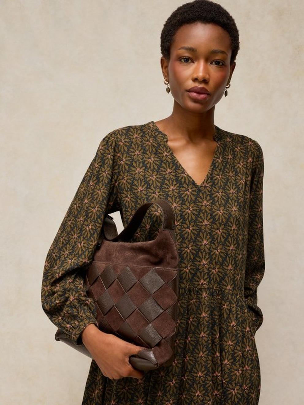 LOLA JERSEY DRESS in GREEN MLT - MODEL DETAIL