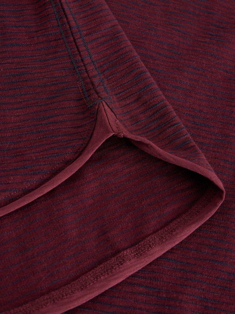 CLARA LS TEXTURE TEE in PLUM MLT - FLAT DETAIL
