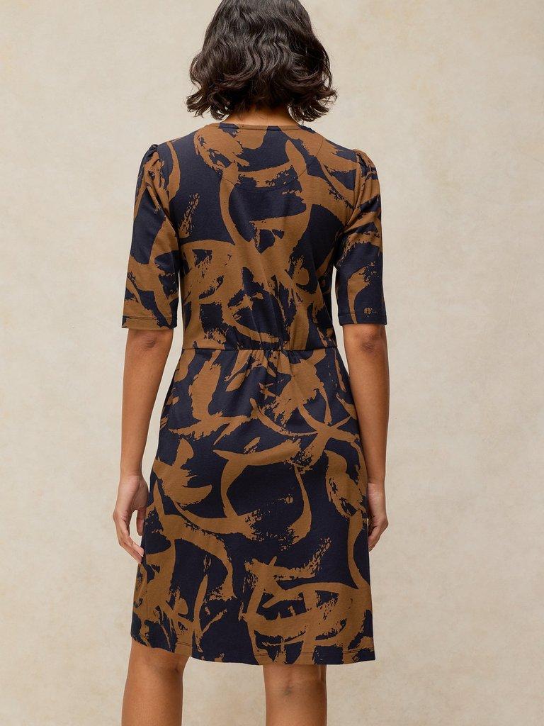 OLIVIA JERSEY DRESS in NAVY PR - MODEL BACK