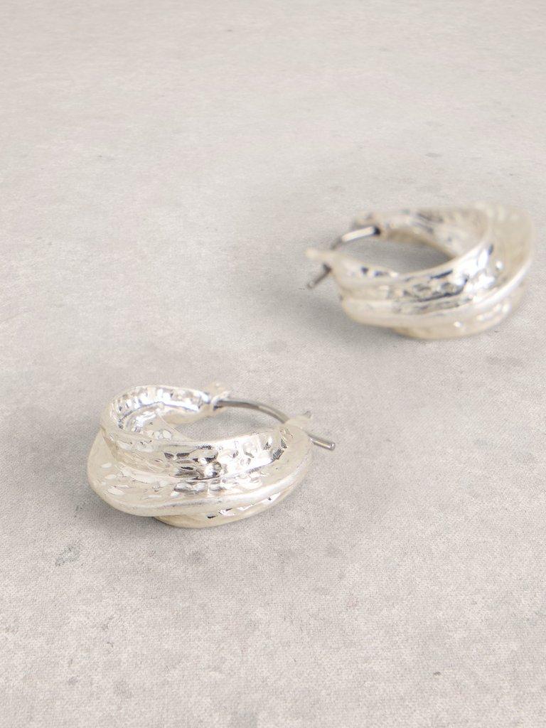 Susie Hammered Huggie Earring in SLV TN MET - FLAT DETAIL