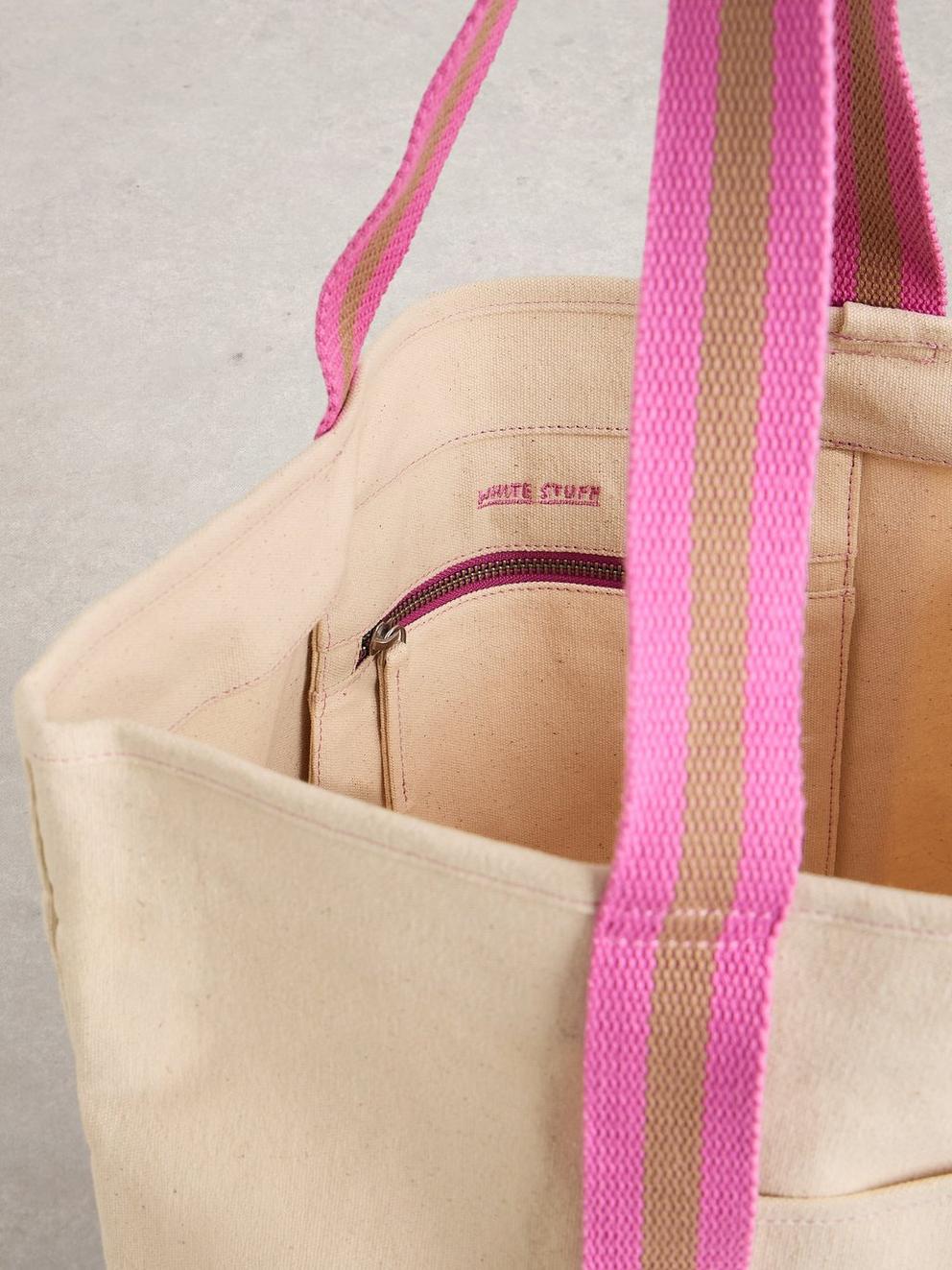 Gigi Canvas Tote Bag in PALE IVORY - FLAT DETAIL