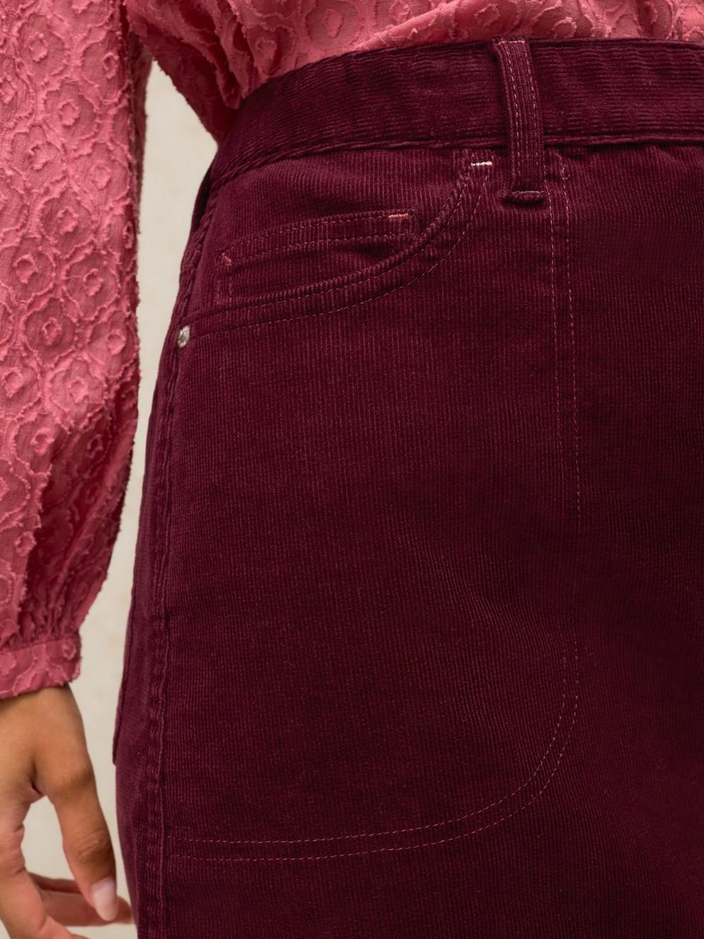 TIA CORD SKIRT in DK PLUM - MODEL DETAIL