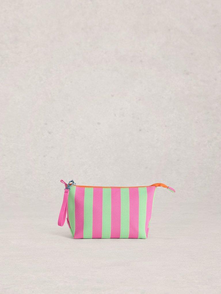 Meadow Mesh Washbag in PINK MLT - LIFESTYLE