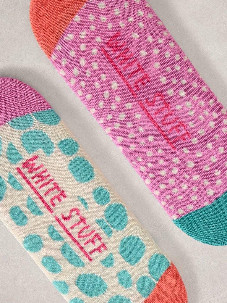 2PK Spot Print No Show Socks in PINK MLT - FLAT DETAIL