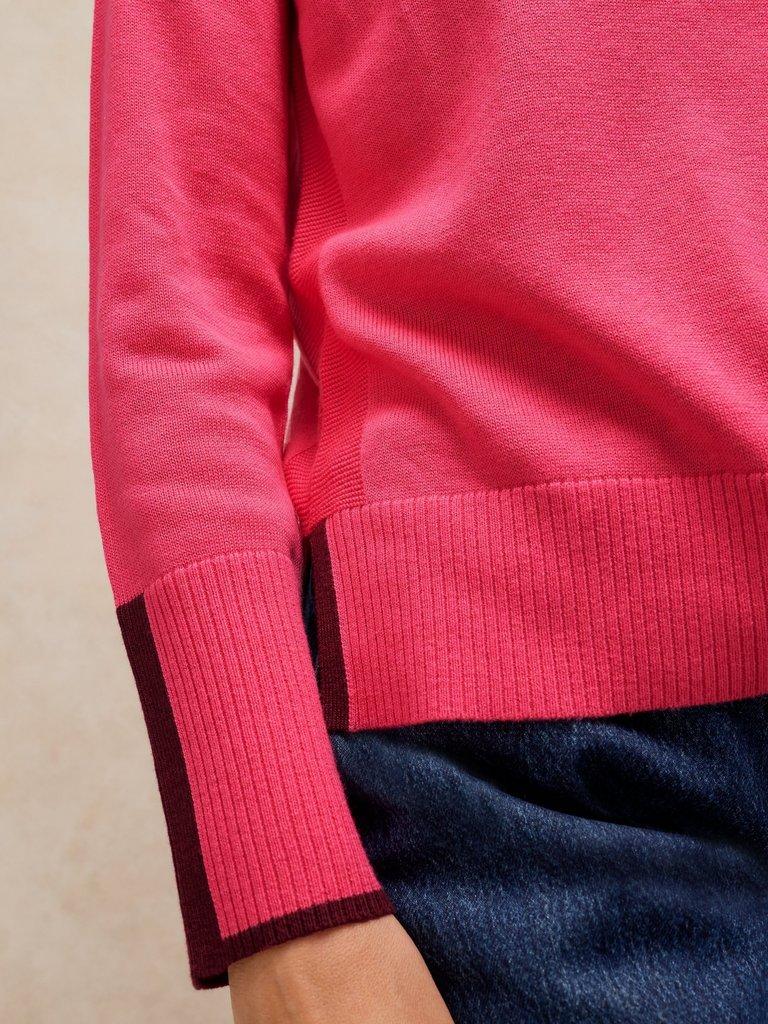 OLIVE JUMPER in BRT PINK - MODEL DETAIL