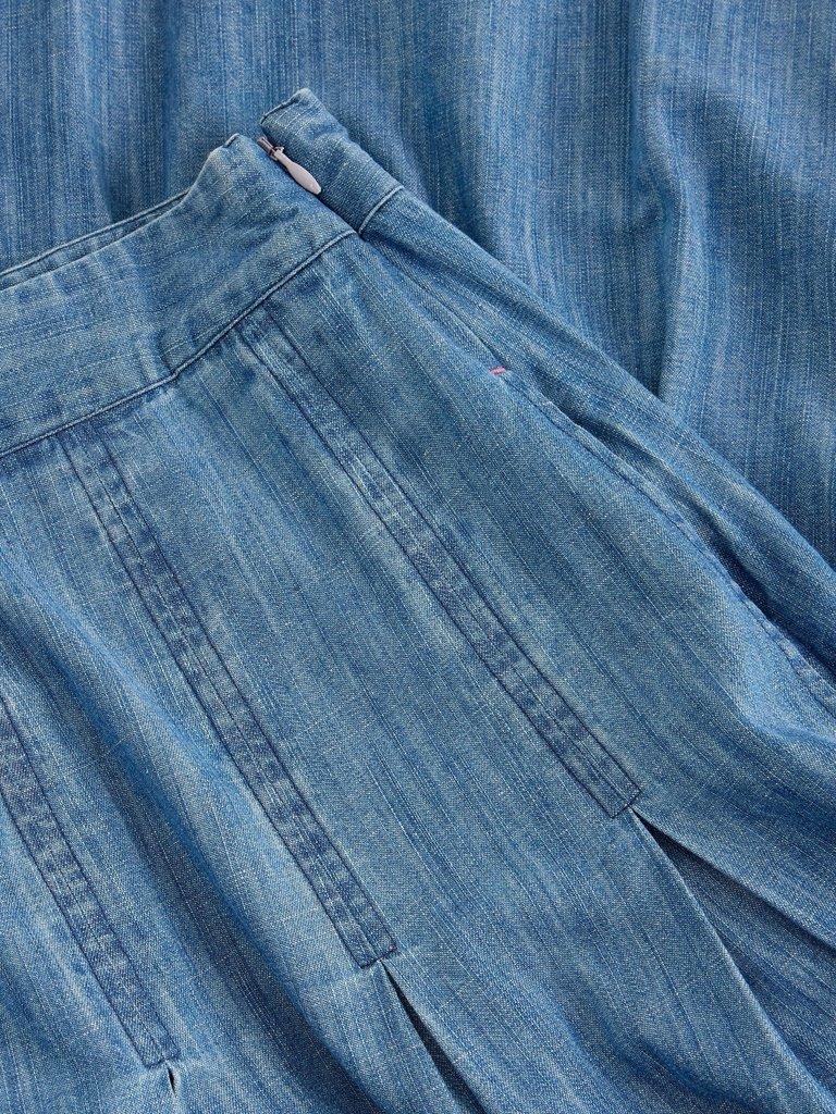 MARLOWE DENIM SKIRT in CHAMB BLUE - FLAT DETAIL