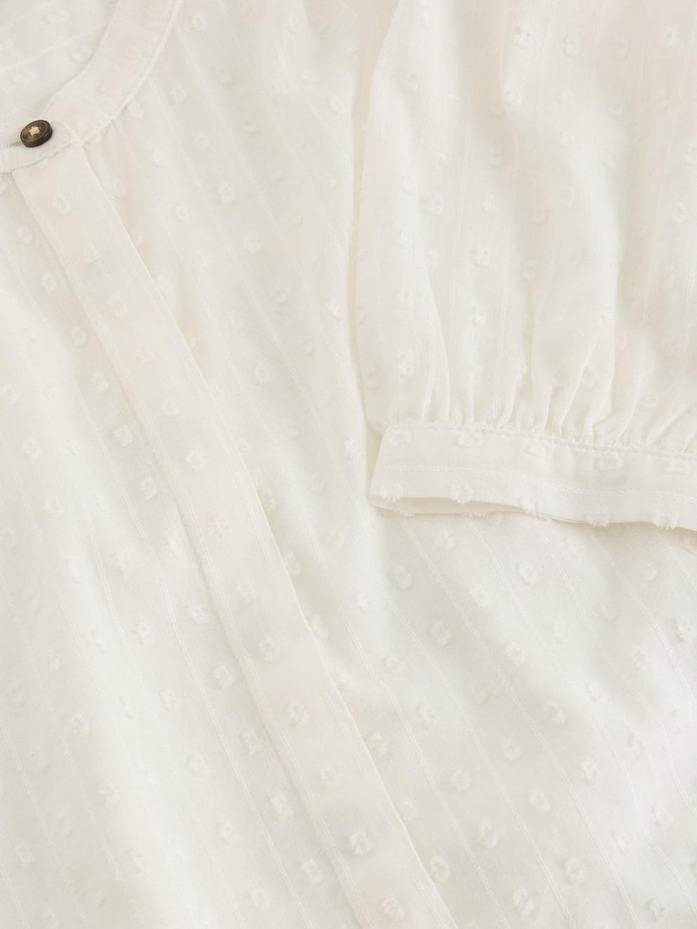 Lana Short Sleeve Top in BRIL WHITE - FLAT DETAIL