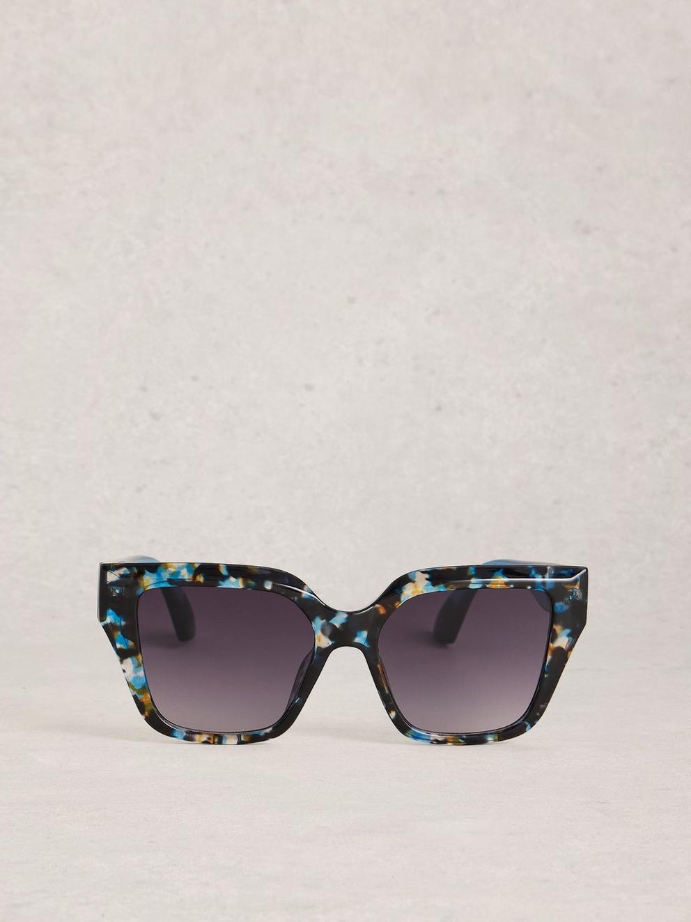 Oversized Cat Eye Sunglasses in BLUE MLT - FLAT BACK