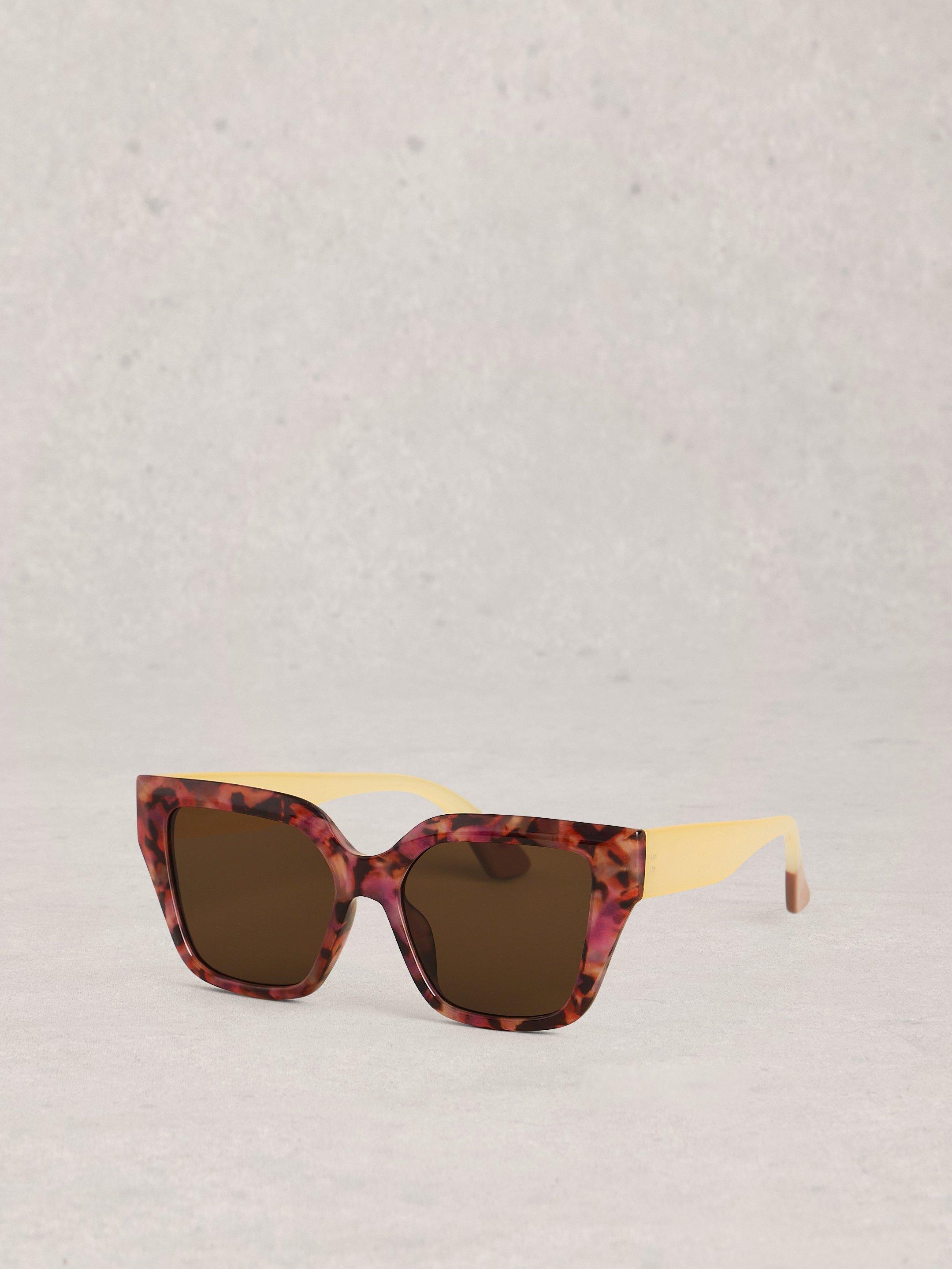 Oversized Cat Eye Sunglasses