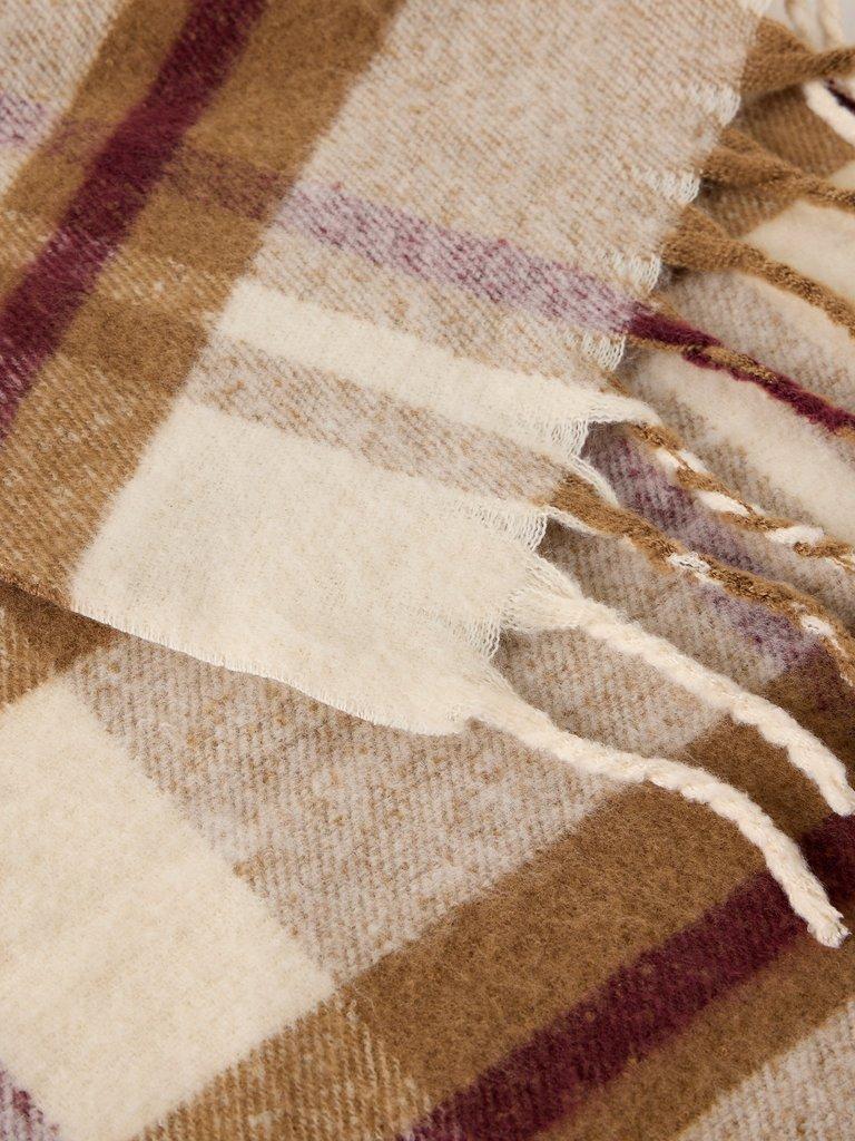 SHELLEY BRUSHED CHECK SCARF in NAT MLT - FLAT DETAIL