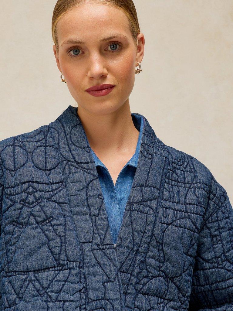 ELODIE REVERSIBLE JACKET in BLUE MLT - MODEL DETAIL