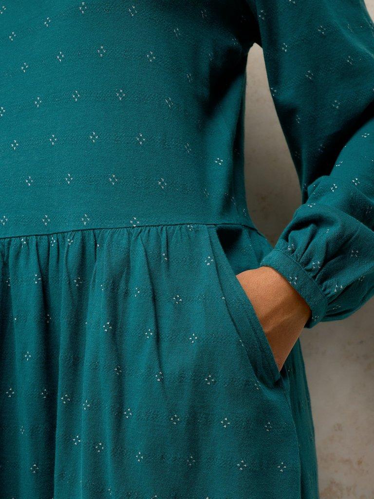 LEAH JERSEY DRESS in TEAL MLT - MODEL DETAIL