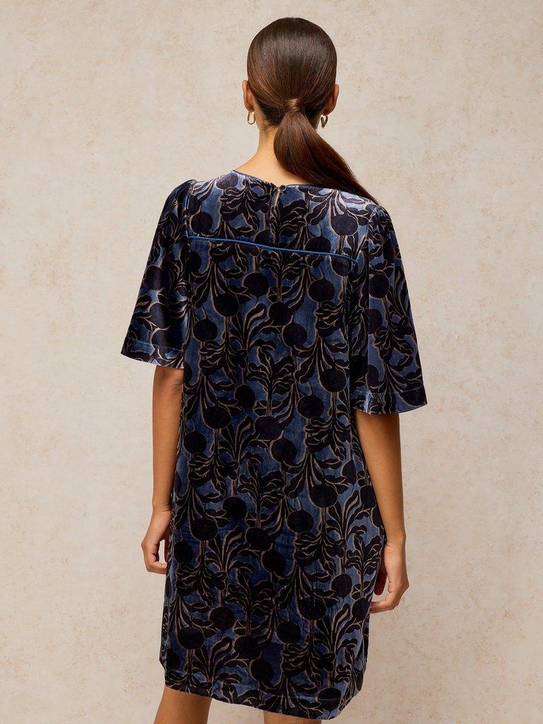 HARPER VELVET SHIFT DRESS in BLUE MLT - MODEL BACK