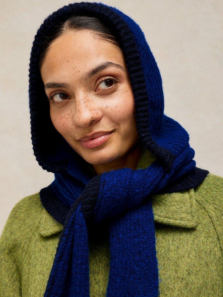 HOODED KNIT SCARF in BLUE MULTI | White Stuff EU