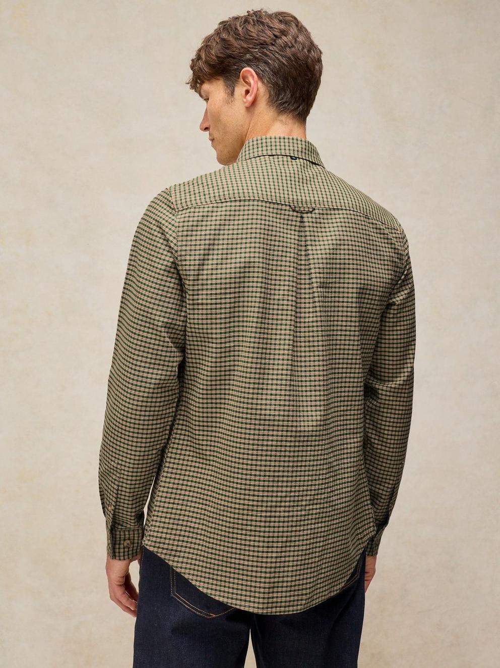 BRUTON SLIM OXFORD SHIRT in GREEN MLT - MODEL BACK