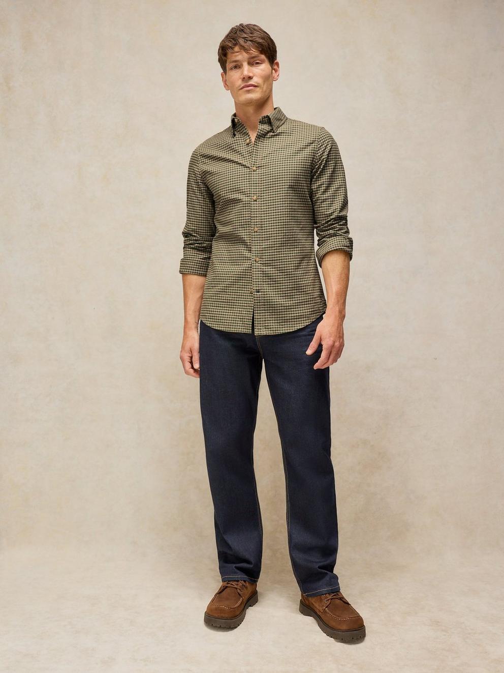 BRUTON SLIM OXFORD SHIRT in GREEN MLT - MODEL FRONT