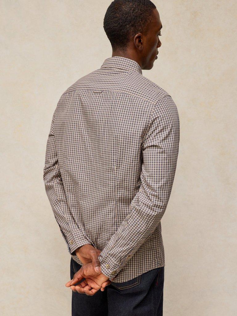 BRUTON SLIM OXFORD SHIRT in NAT MLT - MODEL BACK