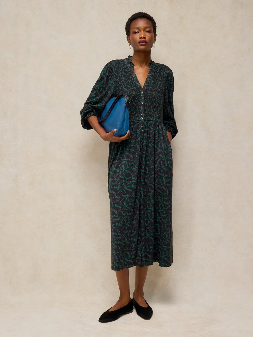 ADA SHIRRED DRESS in BLK PR - LIFESTYLE