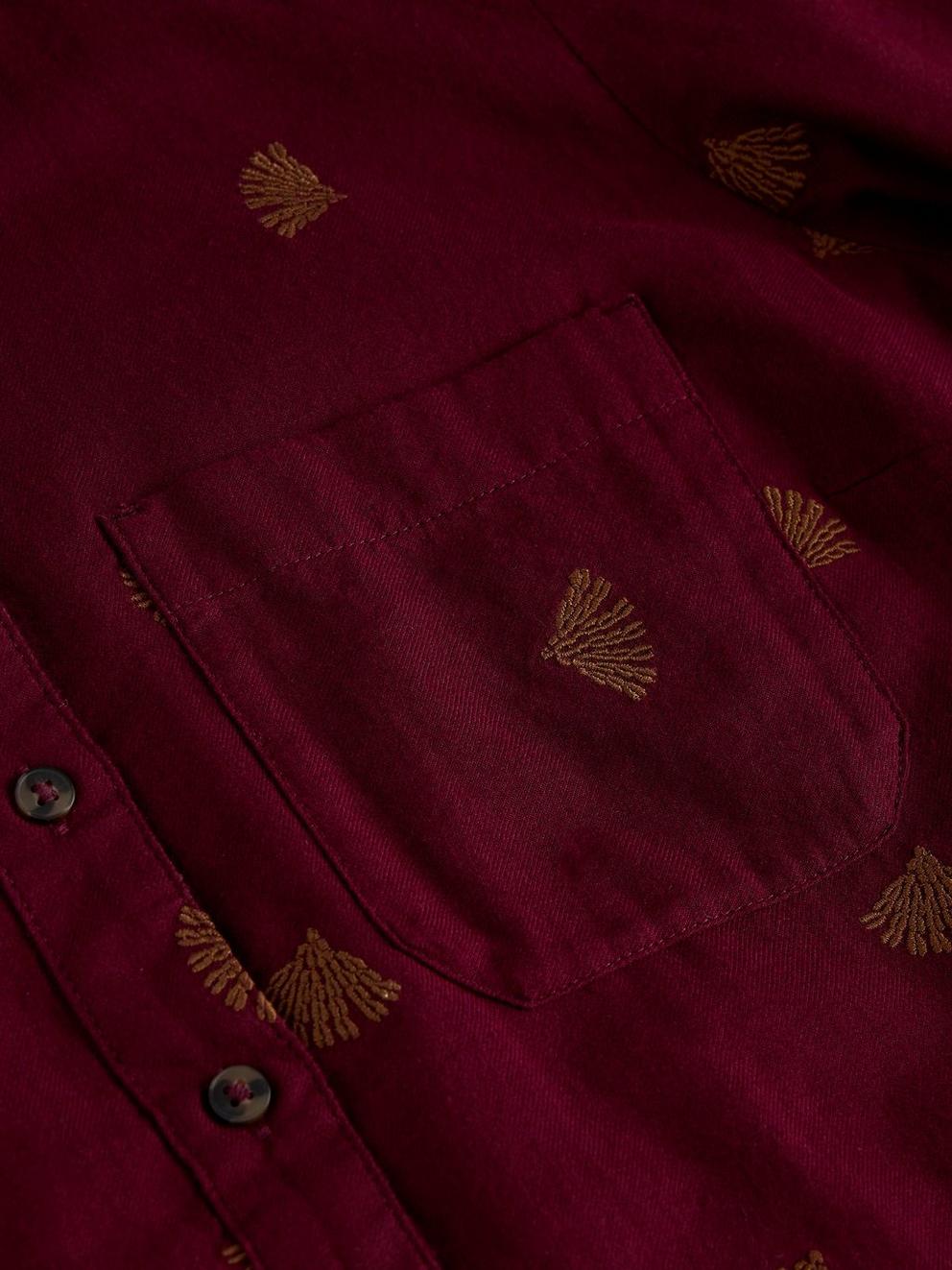 LIBBY ORGANIC COTTON SHIRT in DK PLUM - FLAT DETAIL