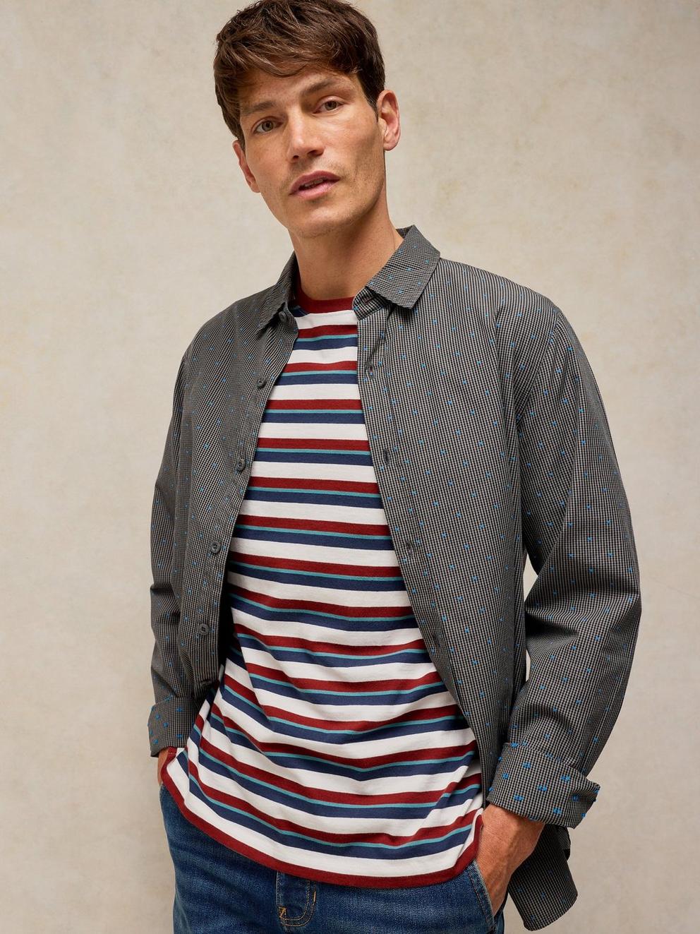 ABERSOCH STRIPE TEE in IVORY MLT - MODEL DETAIL