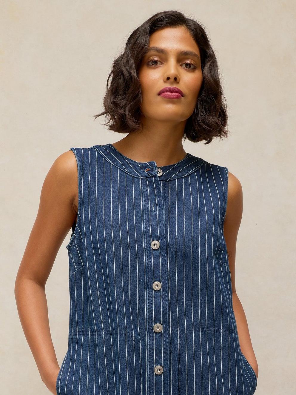 MILLIE DENIM SHIFT DRESS in DENIM MLT - MODEL DETAIL