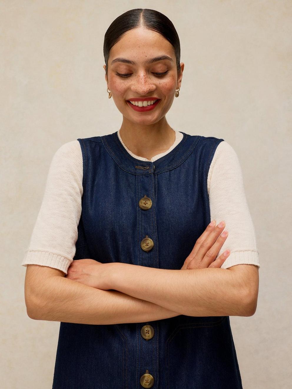 MILLIE DENIM SHIFT DRESS in DK DENIM - MODEL DETAIL