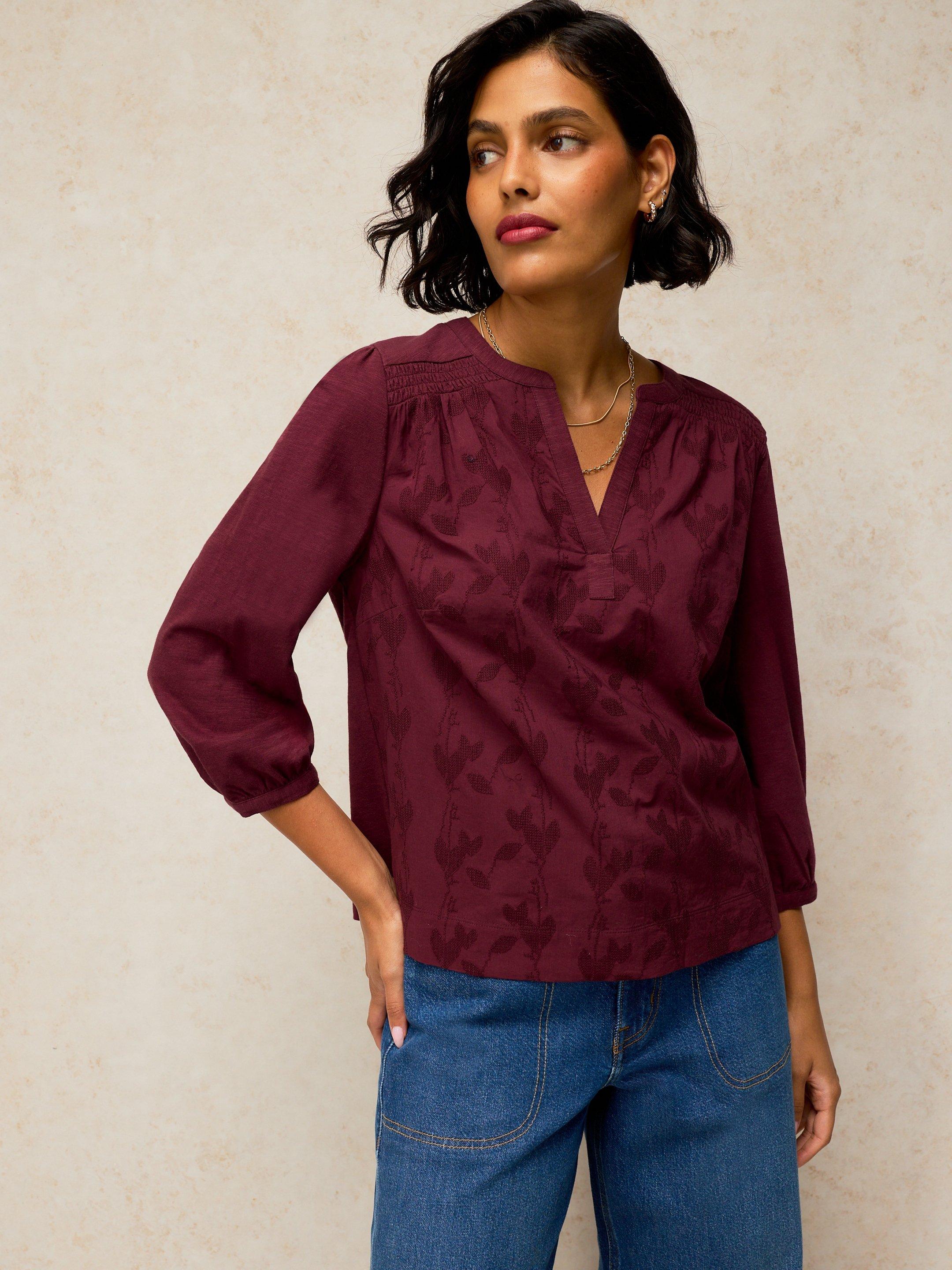 AMELIA EMBROIDERED TOP