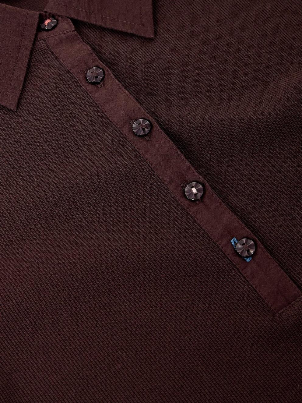 EMBER RIB POLO in DK BROWN - FLAT DETAIL