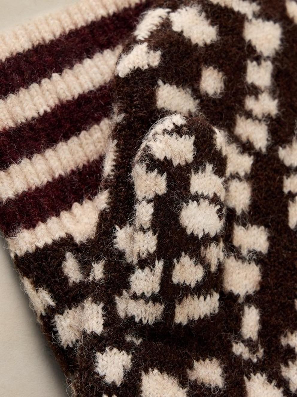 JACQAURD ANIMAL KNITTED MITT in BROWN MLT - FLAT DETAIL