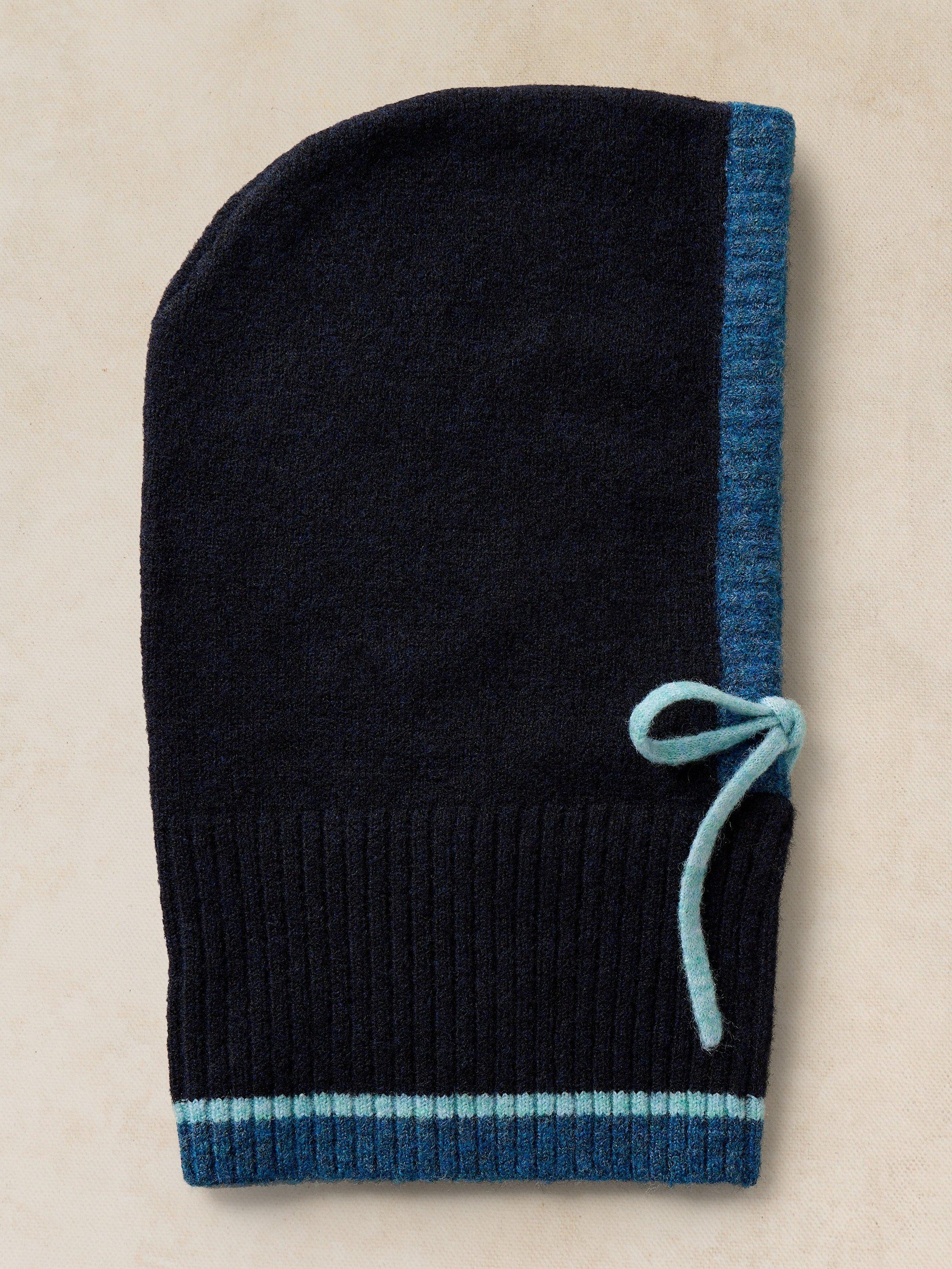 EMMA KNITTED HOOD