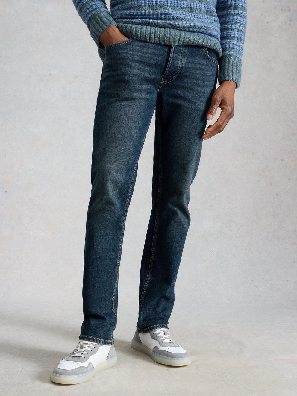 Seaton Straight Jean in DK BLUE - MODEL DETAIL