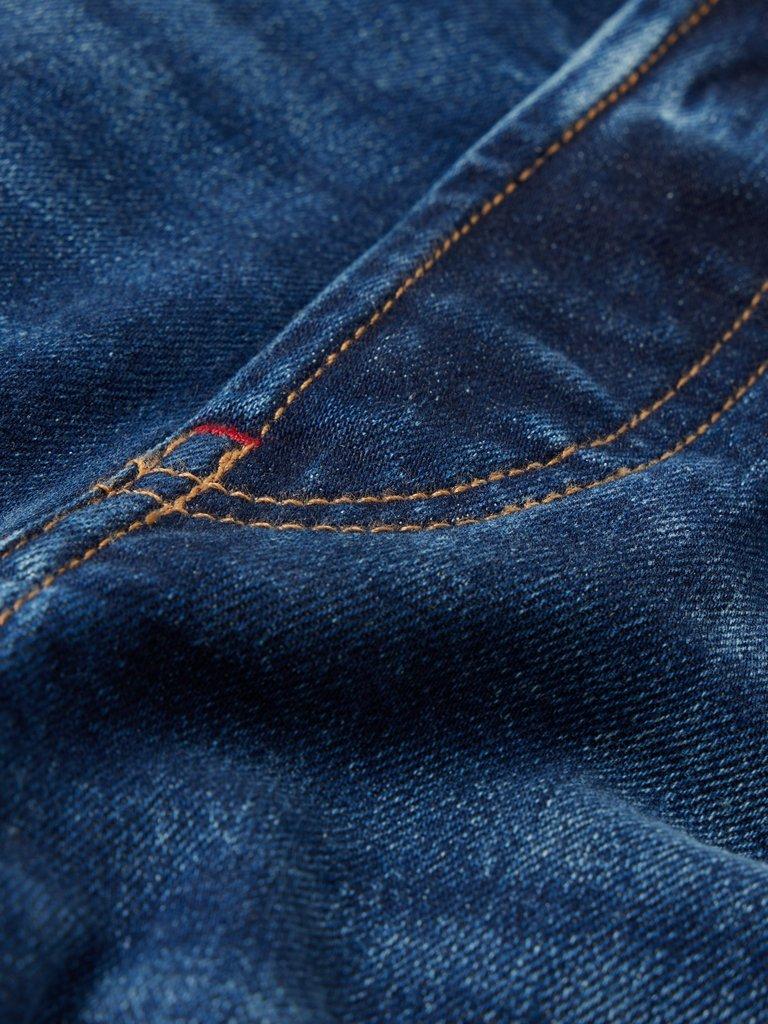 Seaton Straight Jean in MID DENIM - FLAT DETAIL