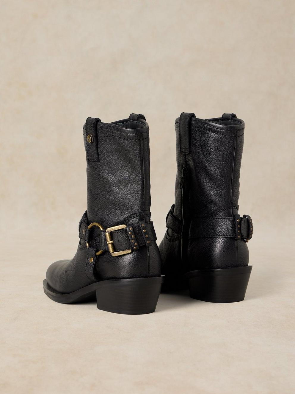 LIBERTY WESTERN BIKER BOOT in PURE BLK - FLAT BACK